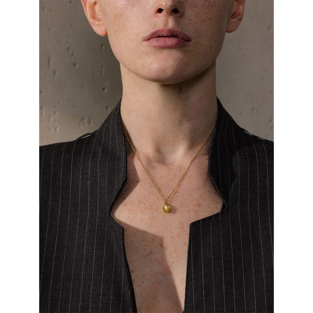 Mother Of Pearl Golden Shell Pendant Necklace