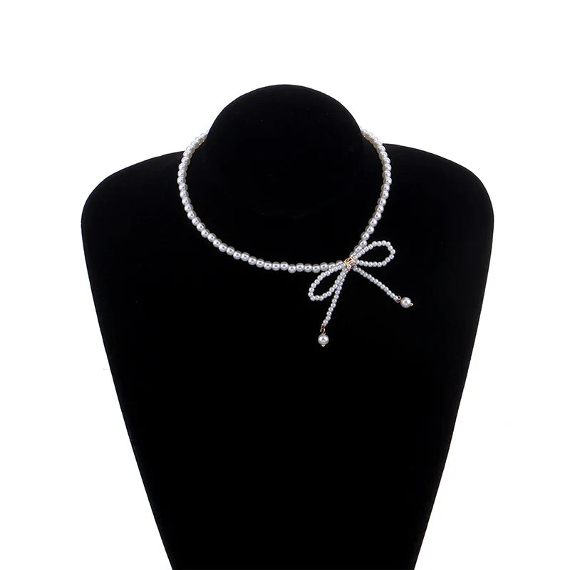Chic Pearl Bow Knot Choker Necklace