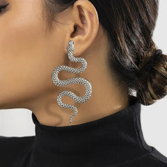 Sexy Serpentine Shape Earrings
