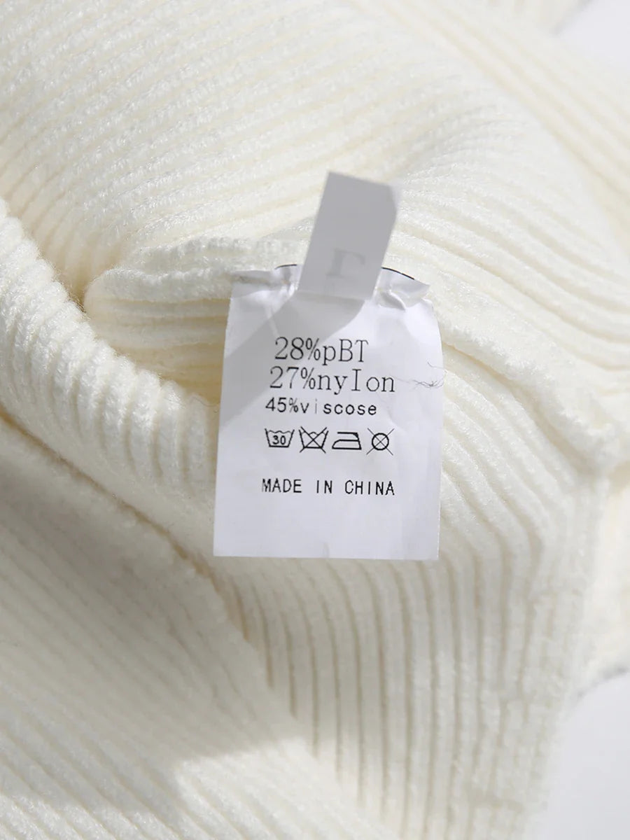 Verena Keyhole Sculpted Knit Top