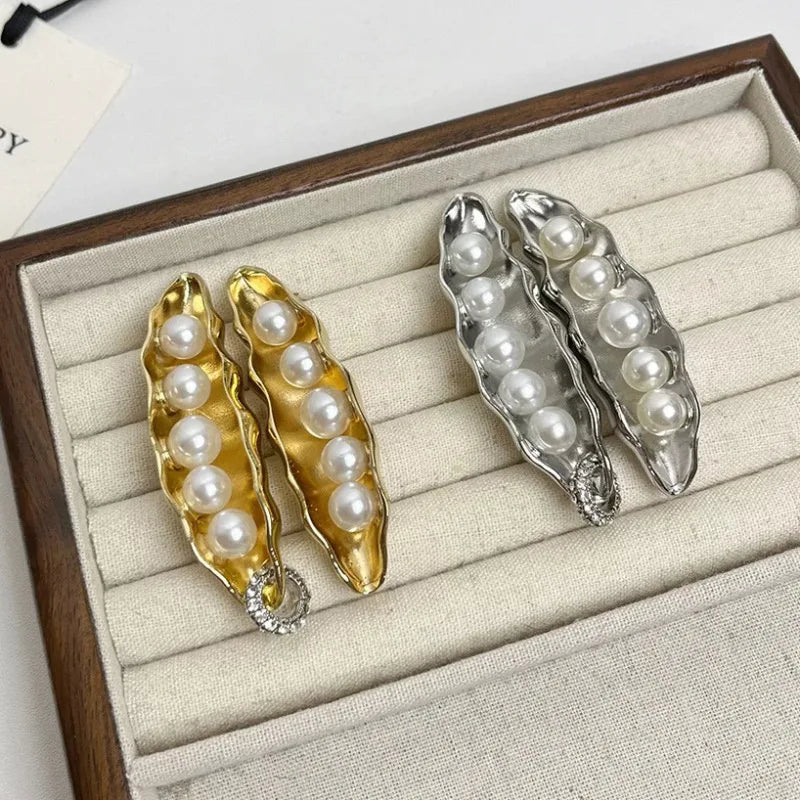 Catalina Pearl Peas Pod Drop Earrings