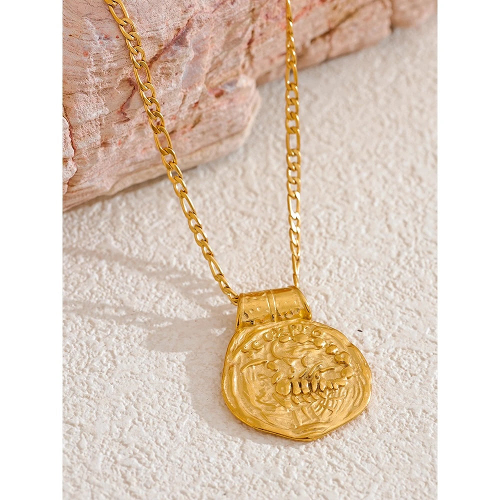 12 Constellation Sign Hammered 18K Gold Pendant Necklaces