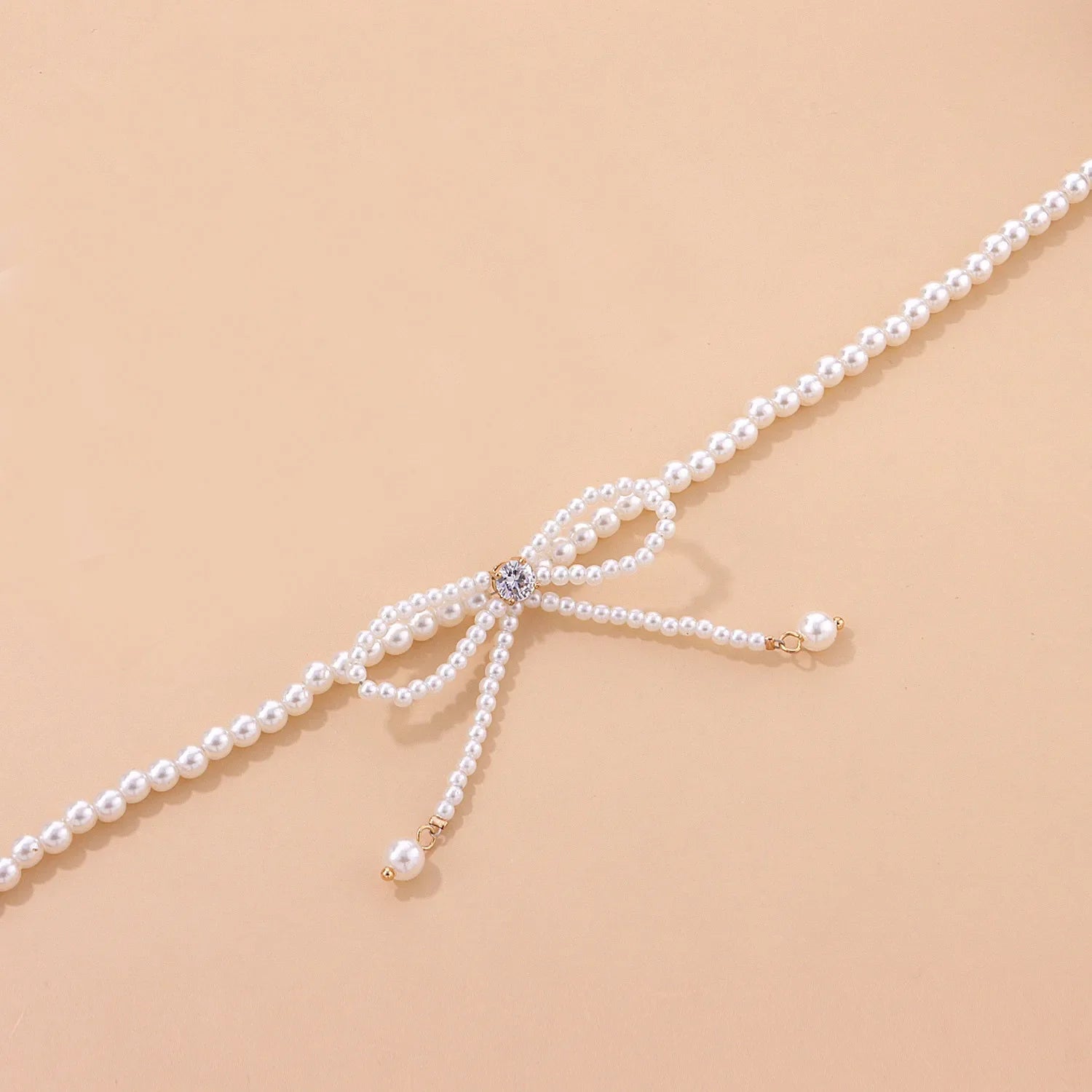 Chic Pearl Bow Knot Choker Necklace