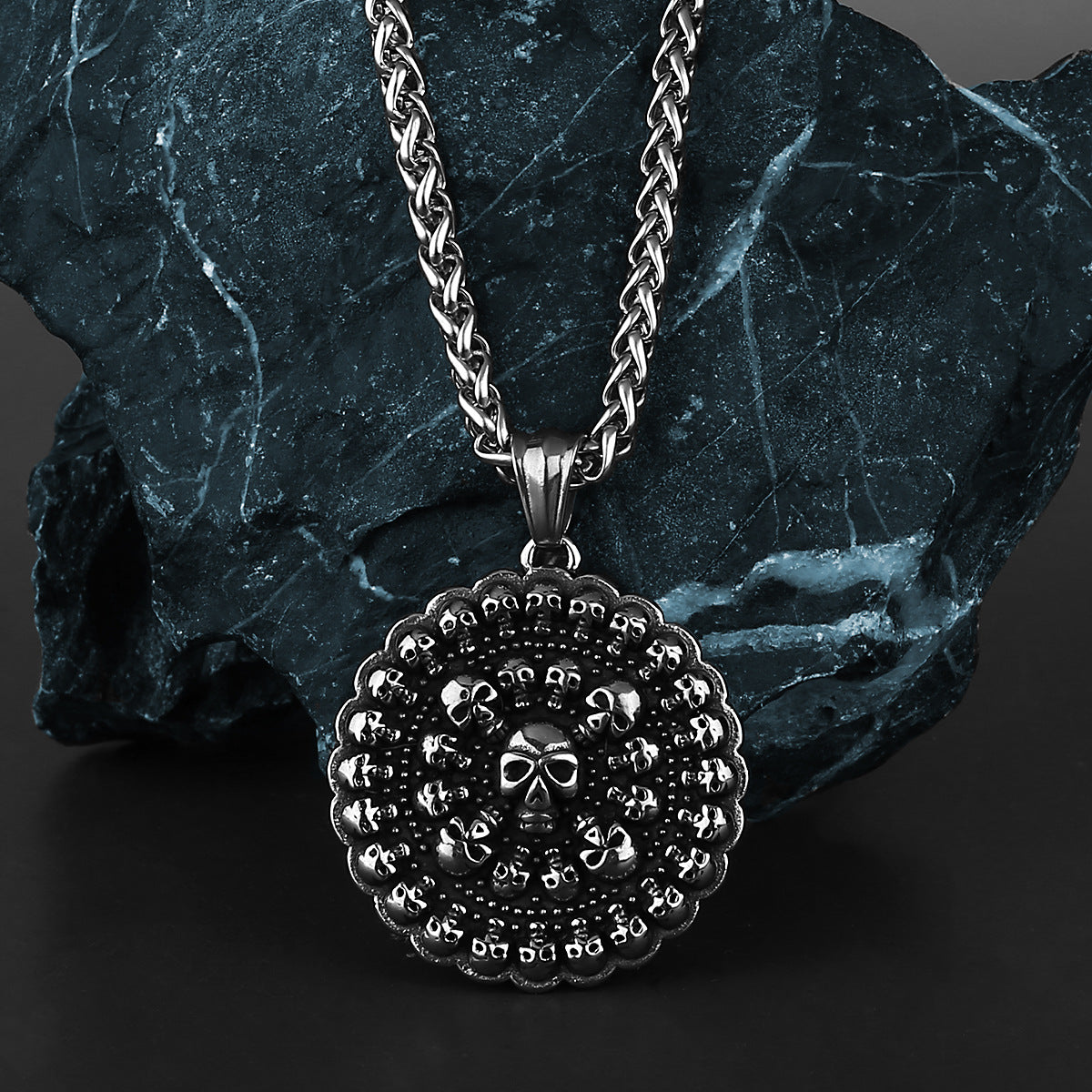 Skeleton Ghost Head Round Personality Necklace