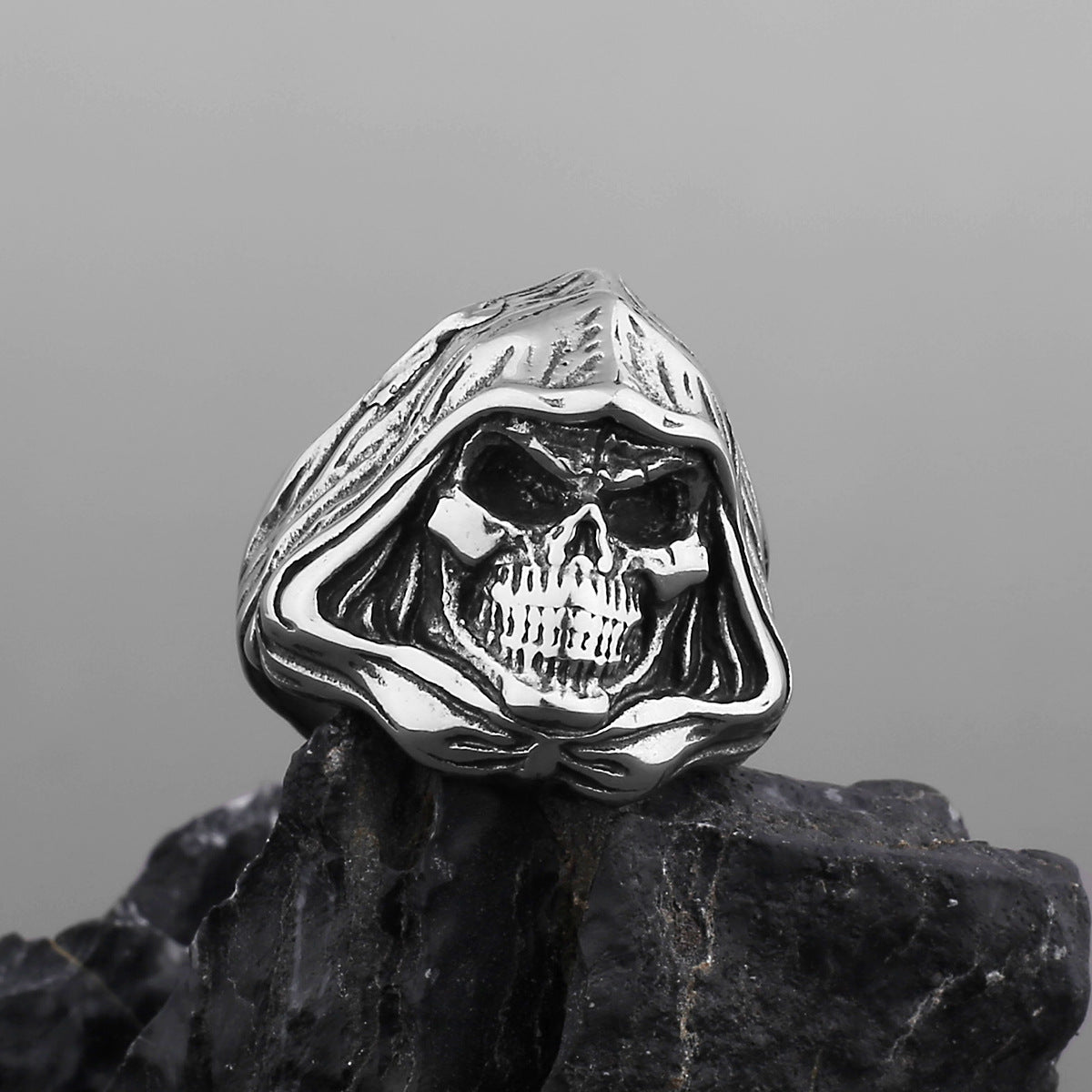 UNISEX Skull-Head Inspired Punk Ring