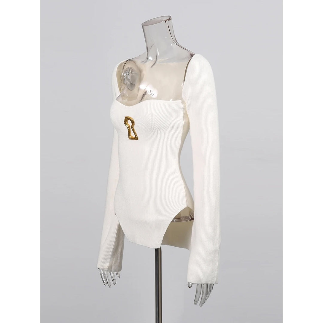 Verena Keyhole Sculpted Knit Top