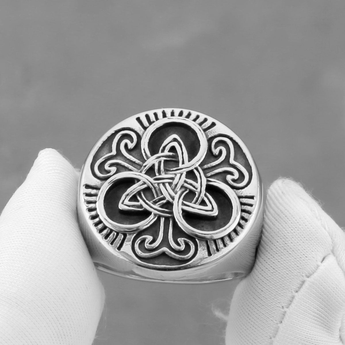 Victoria Trinity Celtic Knot Ring