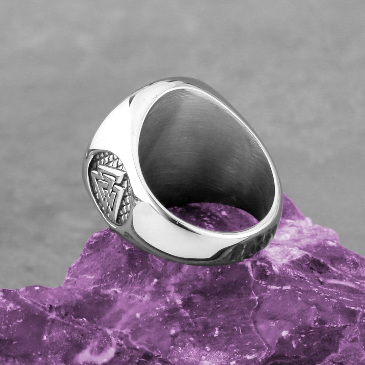 Victoria Trinity Celtic Knot Ring