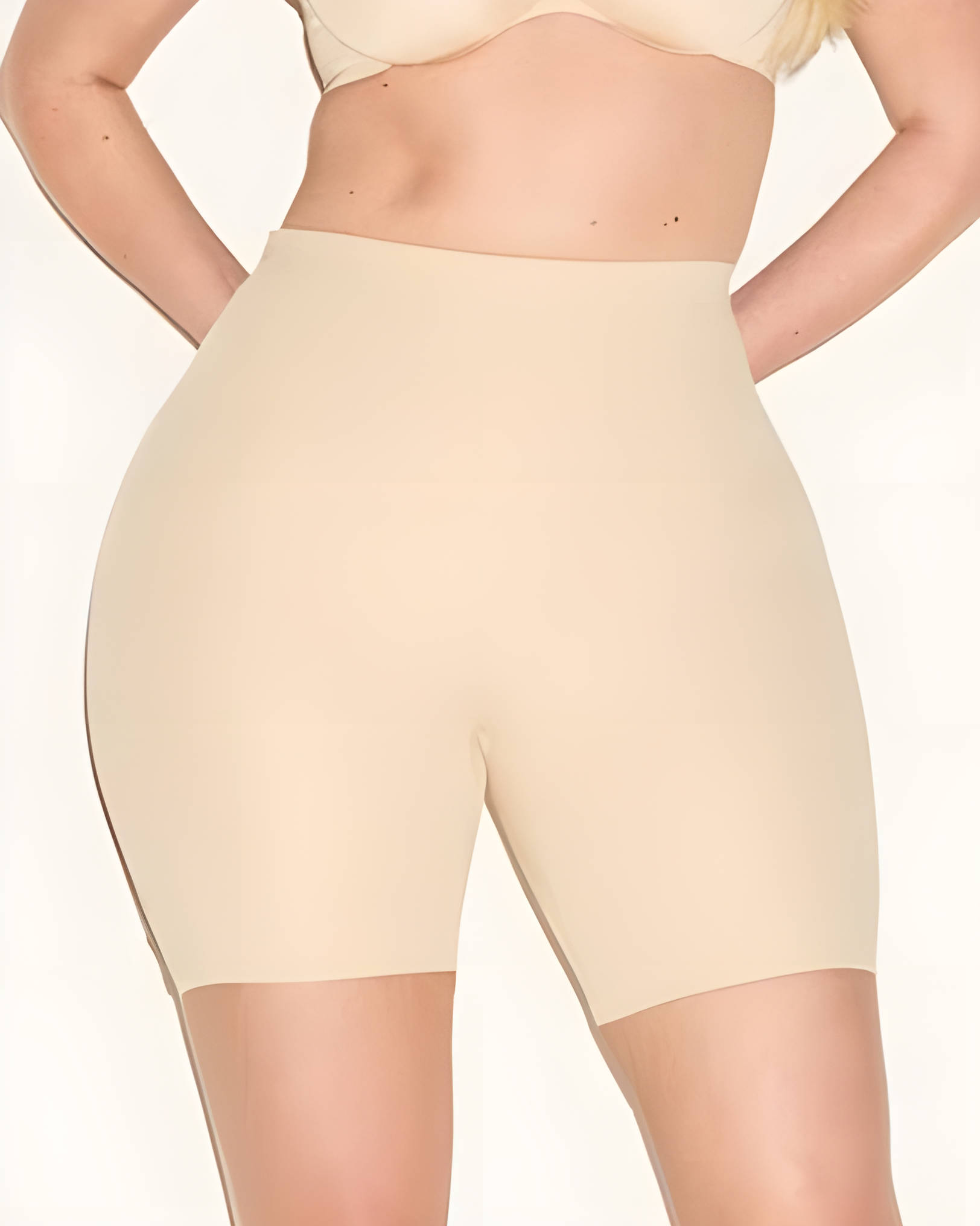 Hip-Lifting Seamless Shorts