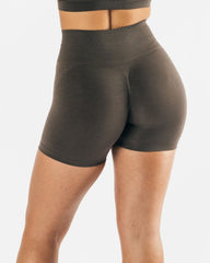 Solid color seamless cropped leggings