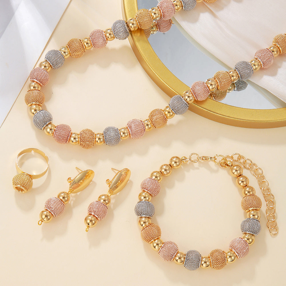 Contrast Large Round Bead Necklace