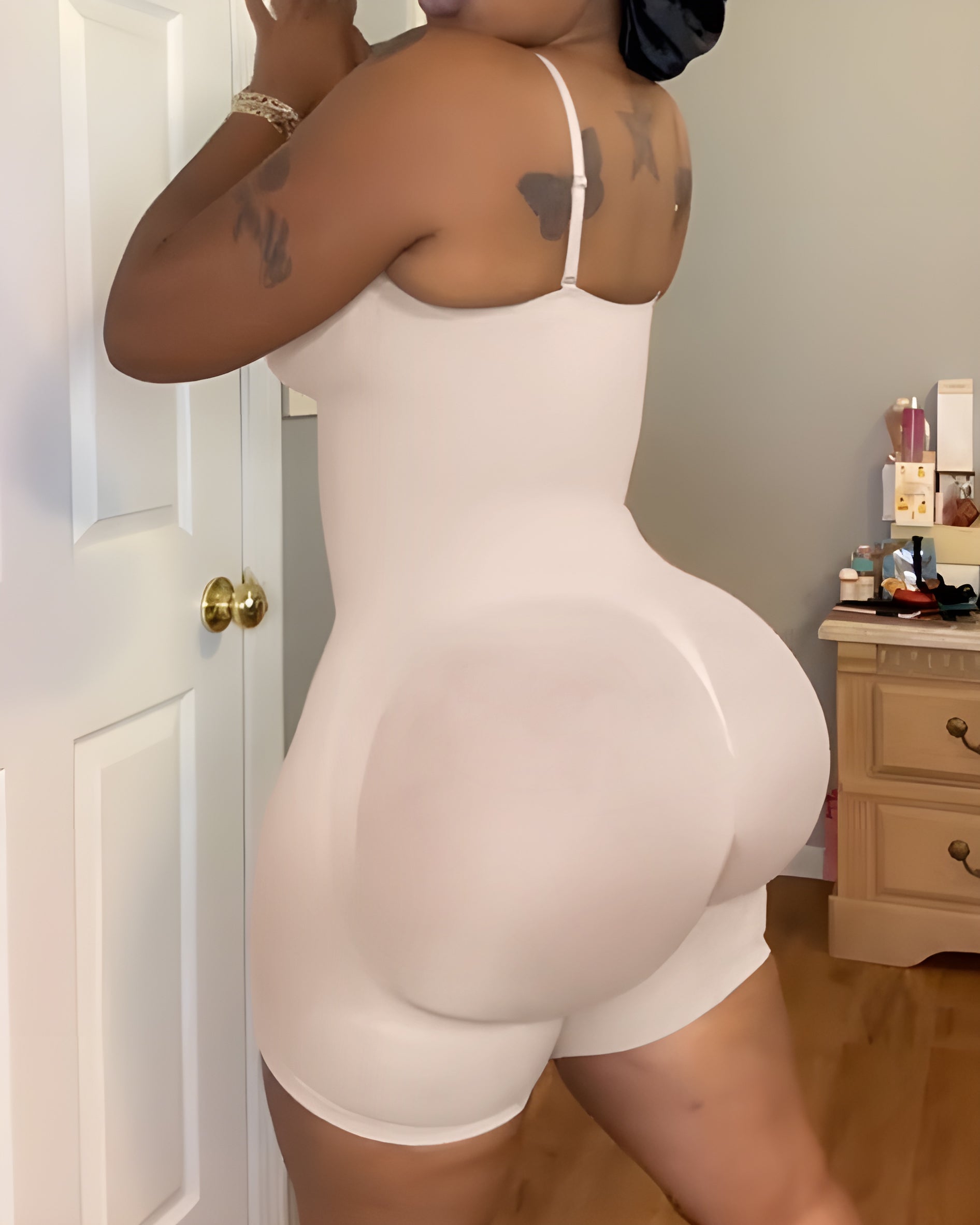 One-Piece Body Shaping Garment, One-Piece Tummy-Controlling And Slimming Garment