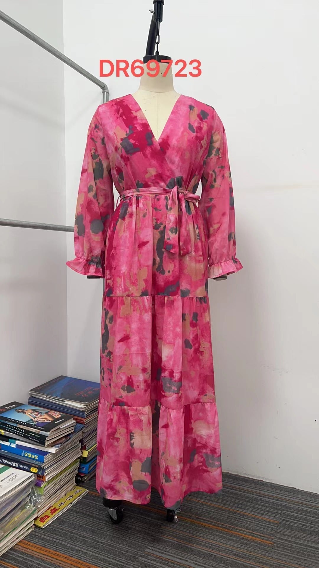 Long-sleeved Floral Print Dress Elegant V-neck Pleated High-waisted Big Swing Chiffon Maxi Dresses For Clothing