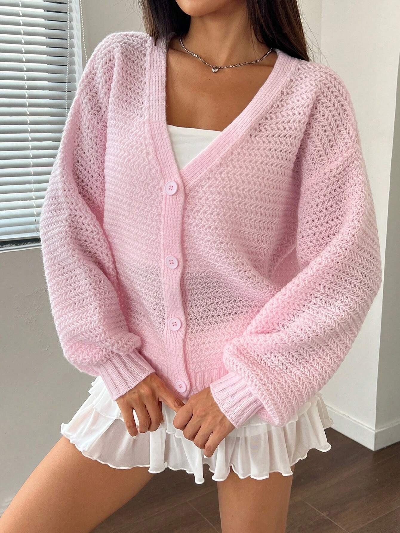 Suitable For Long Sleeved Tops In Spring And