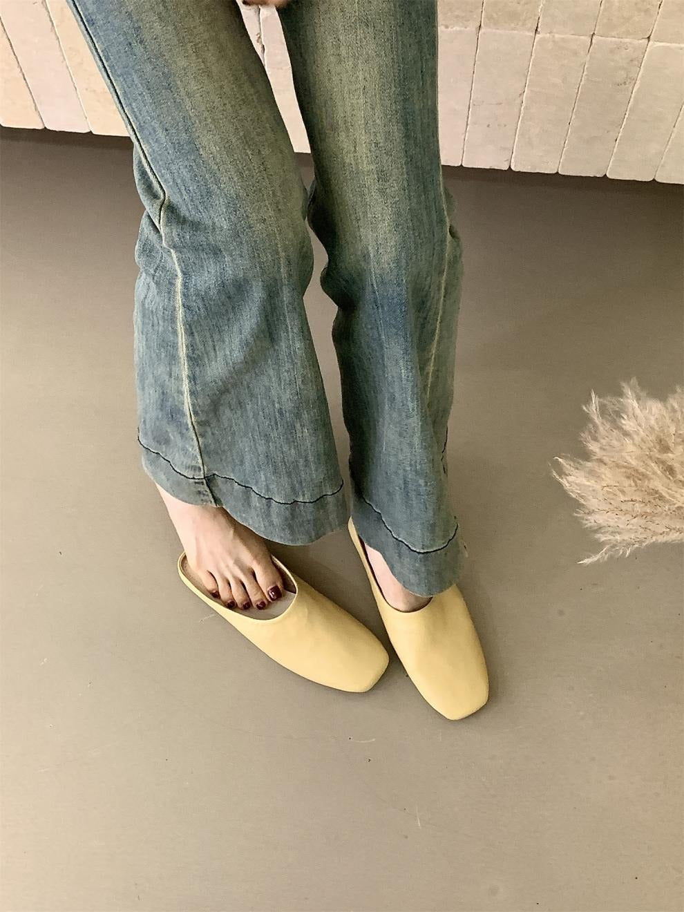 Arma Minimalist Faux Leather Slippers - 3 Colors
