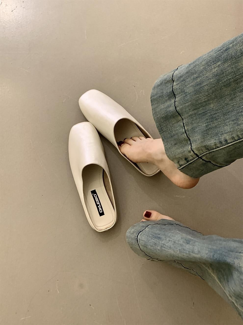 Arma Minimalist Faux Leather Slippers - 3 Colors