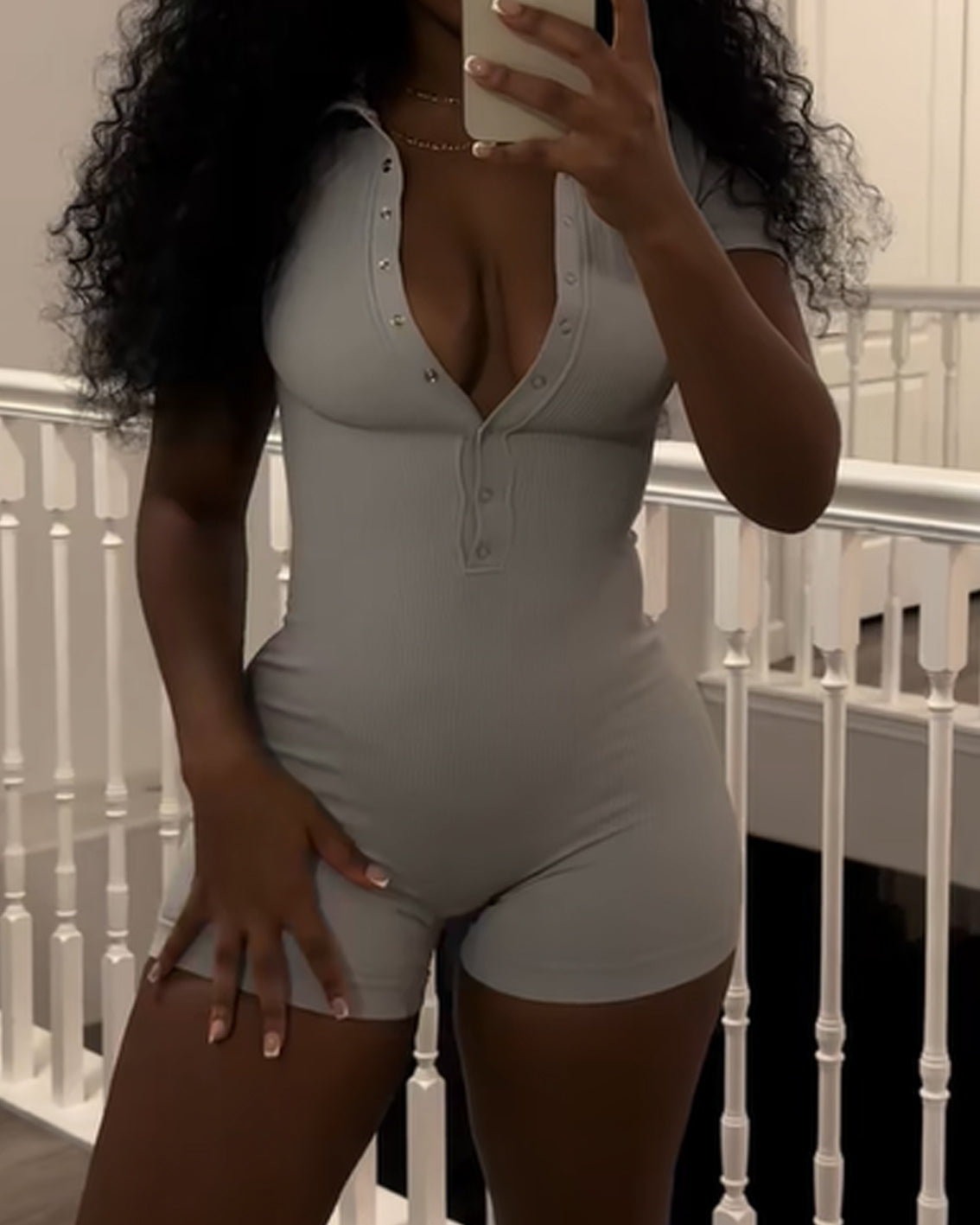 Deep V-Breasted Short-Sleeved Body Shaper